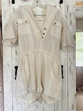 New In White short romper